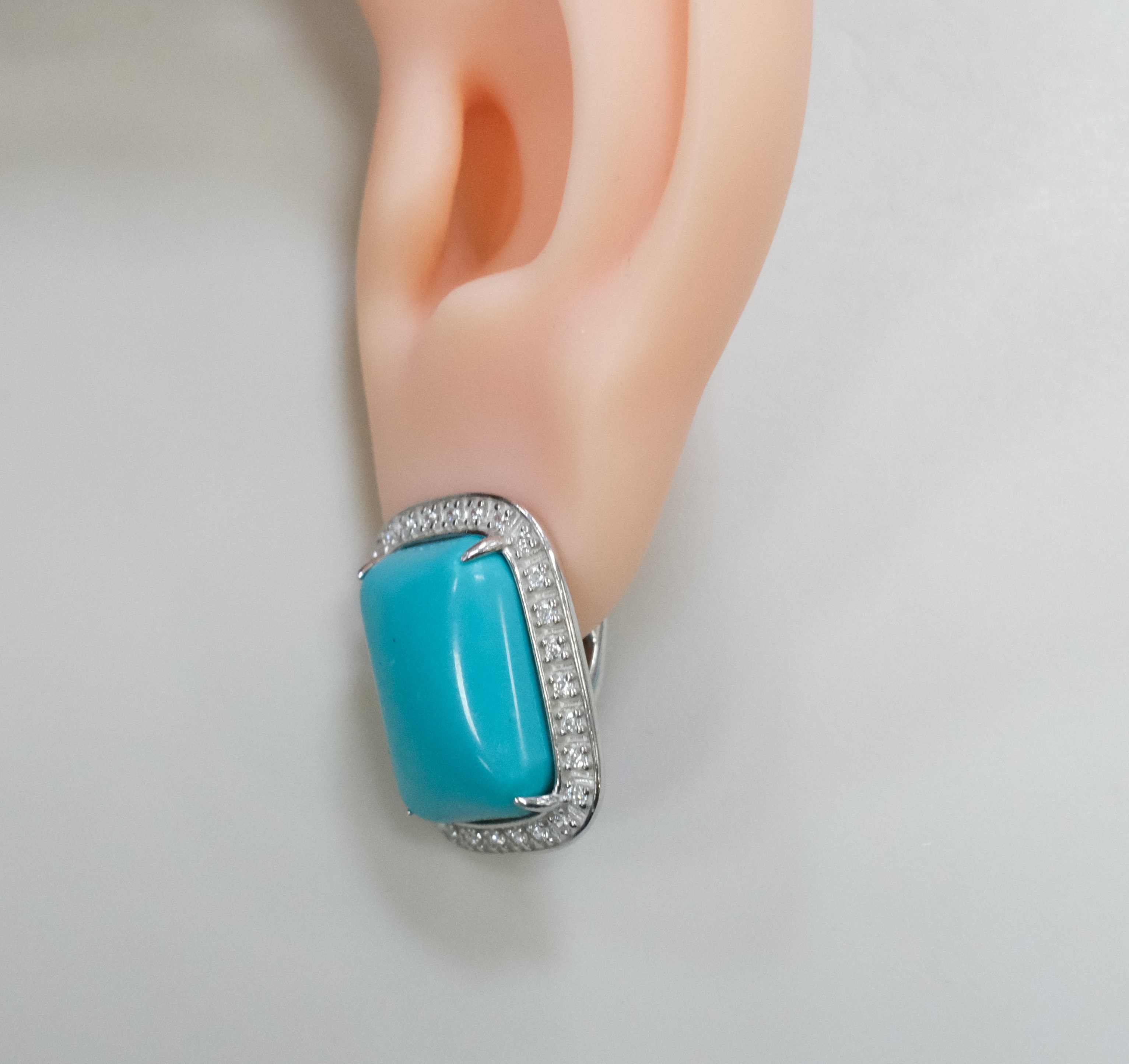 Серебряные серьги с бирюзой